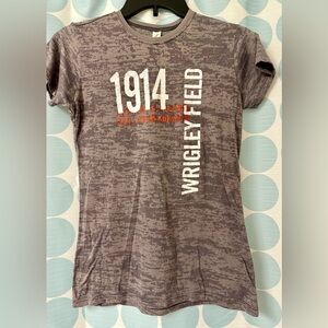 Chicago Cubs Women’s Burnout Shirt, Size M